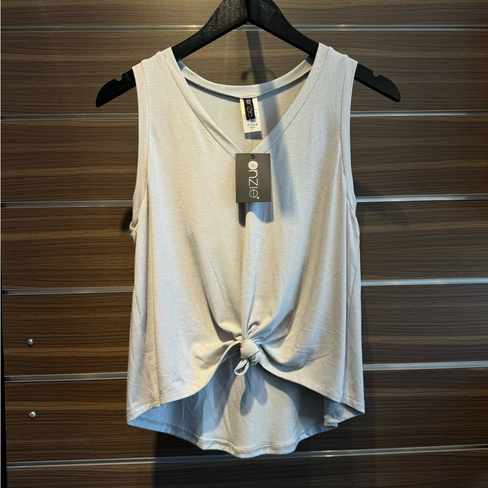 NWT Onzie Knot Tee Dove Gray